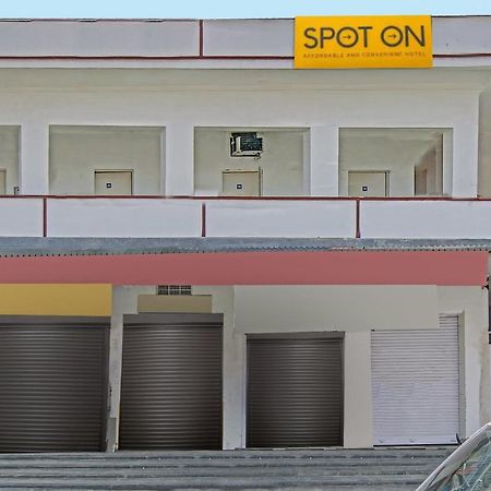 Spot On Shree Naman Guest House Sonipat Zewnętrze zdjęcie
