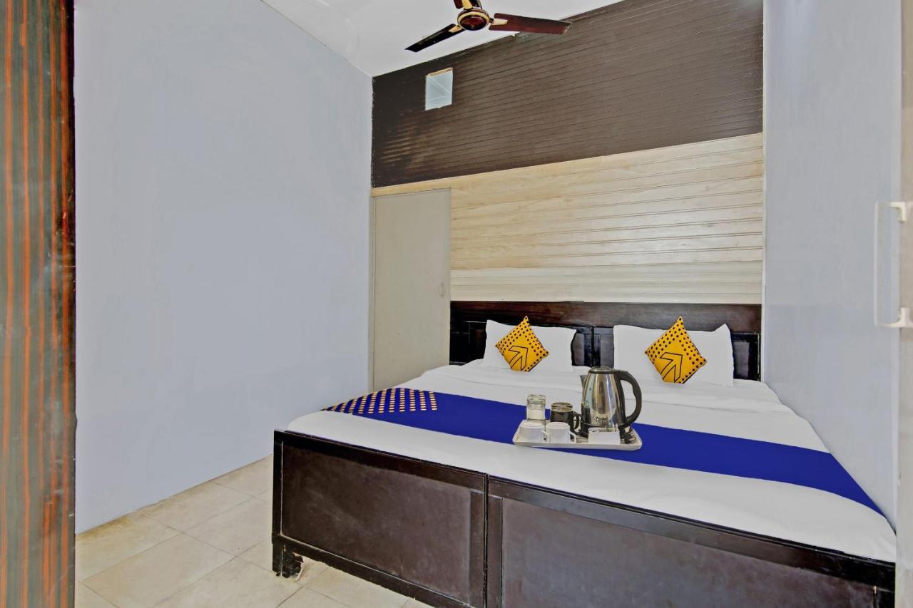 Spot On Shree Naman Guest House Sonipat Zewnętrze zdjęcie